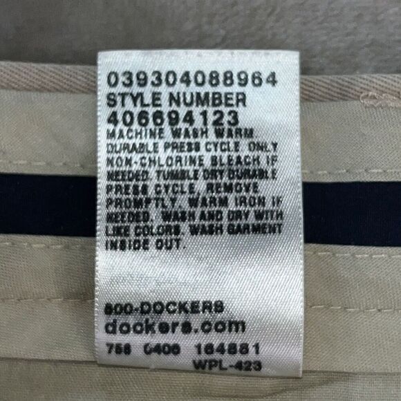 Dockers Mens Pleated Classic Fit Pants Khaki Tan W44 X‎ L32 Business Career - Picture 10 of 10
